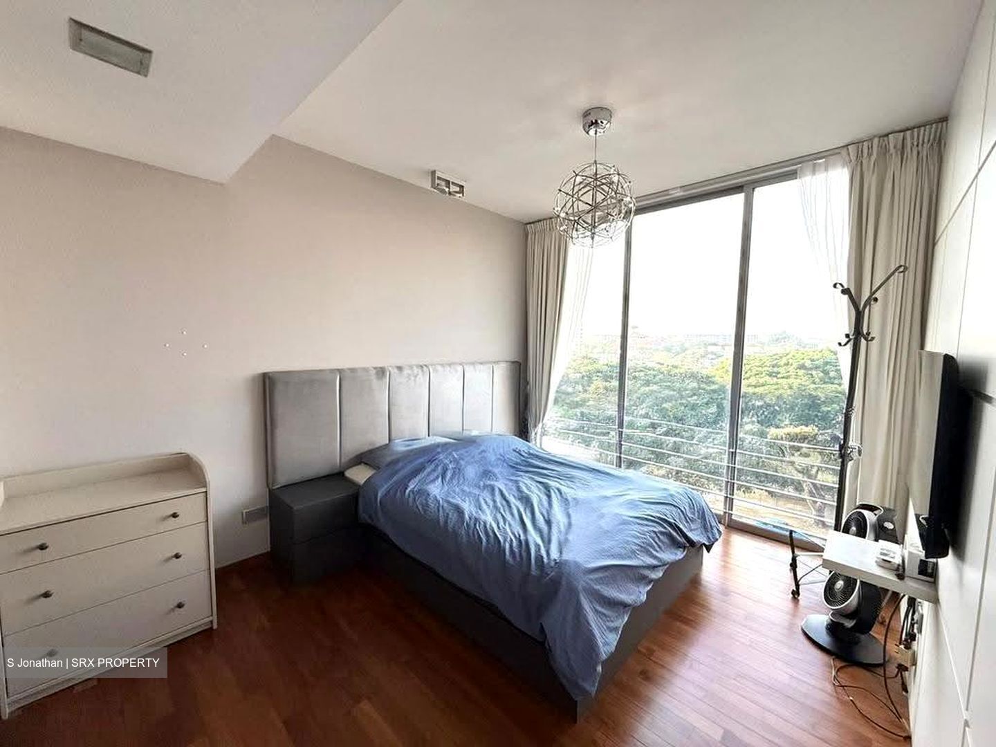 Grandeur 8 (D20), Condominium #612824421